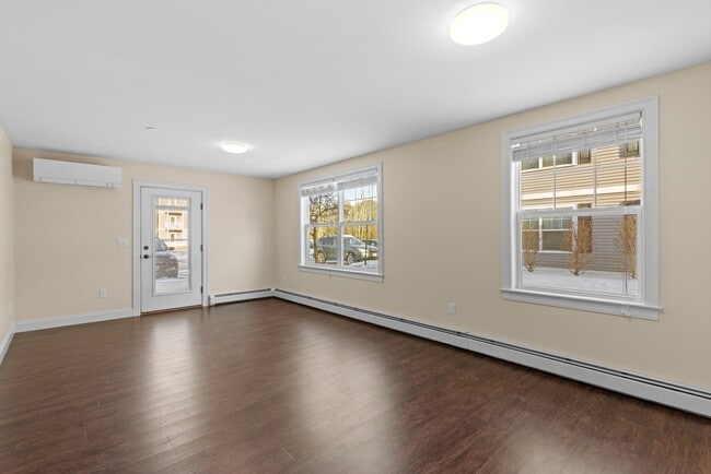 Cumberland Foreside Village Apartments