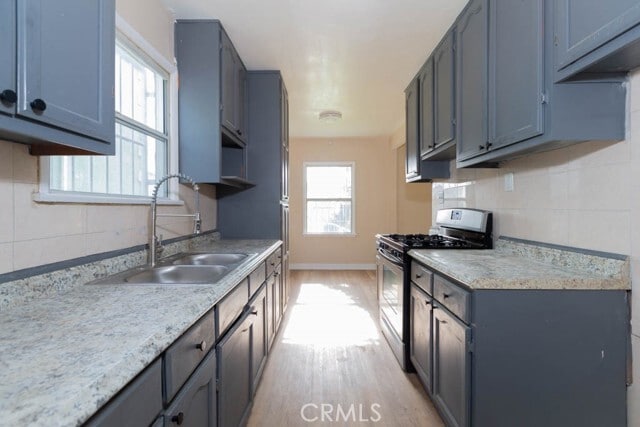 Photo - 1055 W 84th Pl