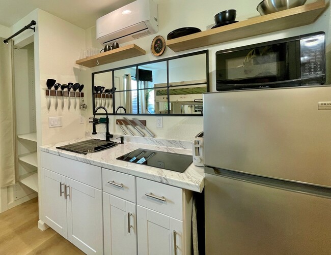 Photo - 227 E Branch St