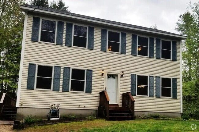 Building Photo - 61 Westwood Dr Rental
