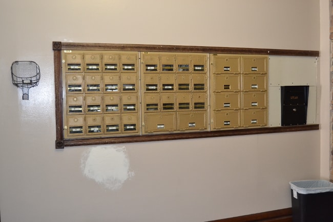 Photo - 160 Fayette St Unit Apt D