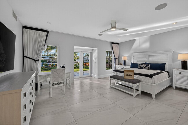 Photo - 3109 NE 42nd Ct