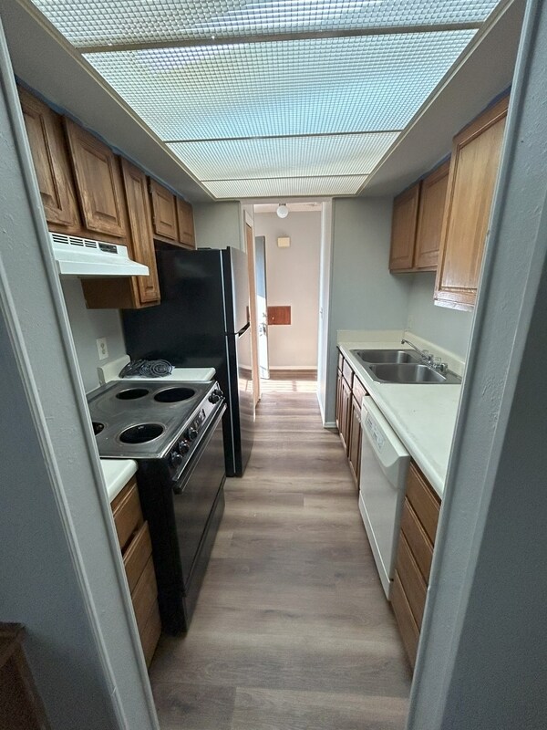 Photo - South 7th Street - 423