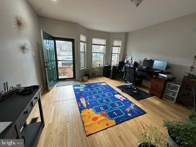 Photo - 5128 Barness Ct