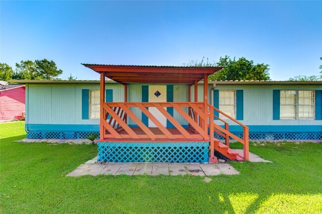 Photo - 16713 Ewing Ln