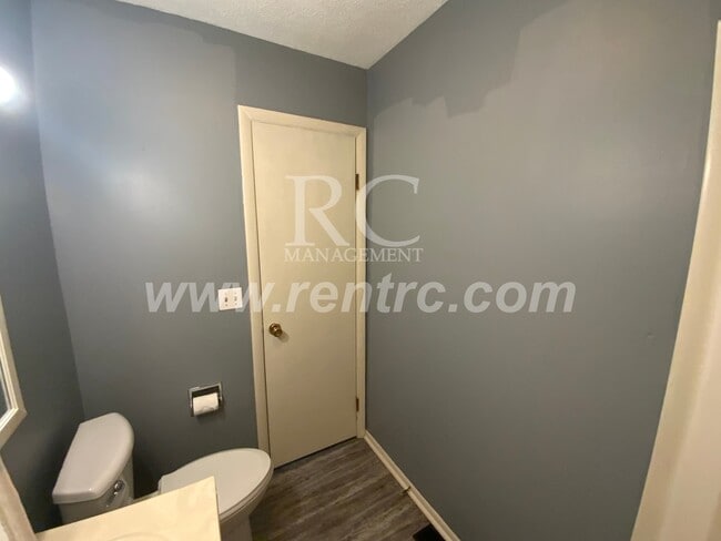 Photo - 206 Fourteenth E (g)-