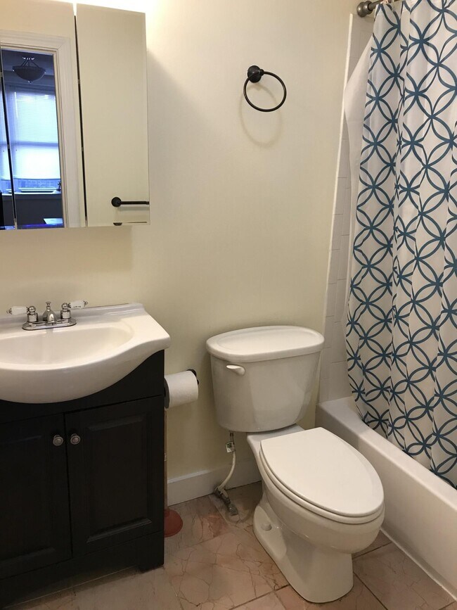155 Endicott St Unidad 7