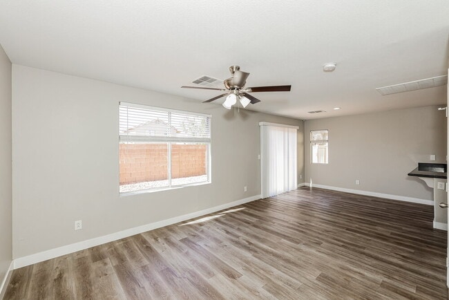 6471 Brook Cottage Ln