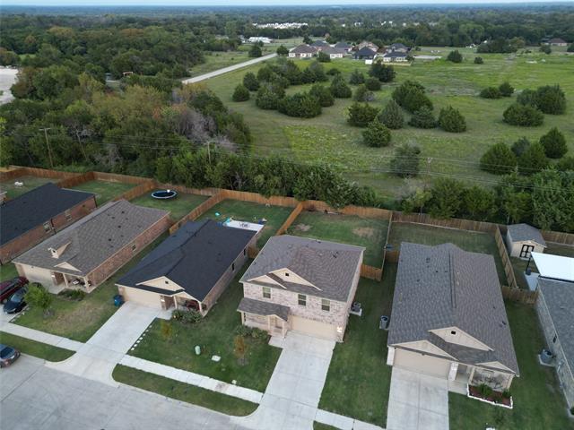 Photo - 1520 Bluffview Dr