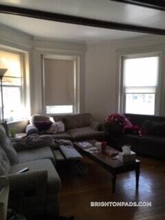 Photo - 1422 Commonwealth Ave Unidad 2