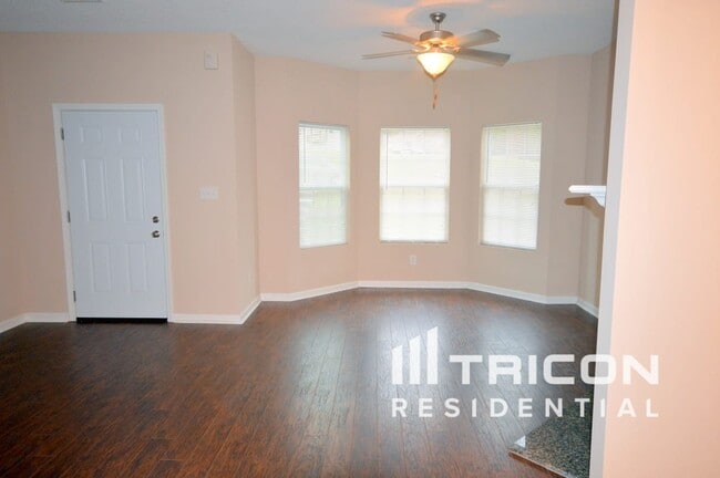 Photo - 5325 Oakley Commons Blvd