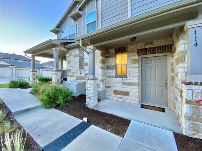 Photo - 114 Adage Dr Townhome