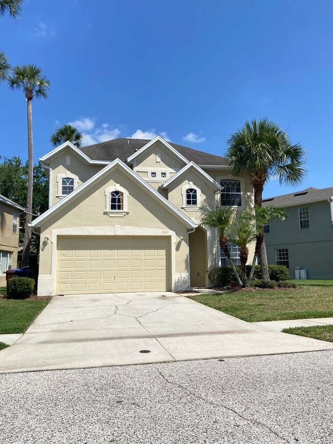 Building Photo - SPACIOUS 3 BEDROOM 2.5 BATH IN GATED COMMUNITY