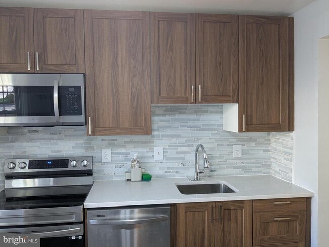 Photo - 44 Orchard Dr