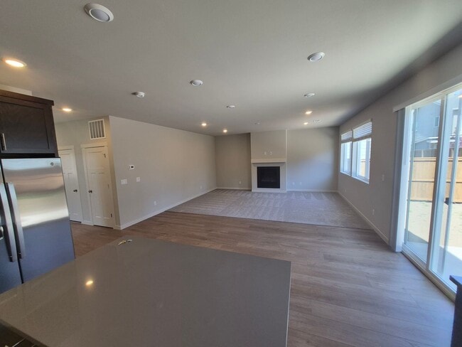 Photo - NEW - 4 BR/2.5 BA Plus office in Acadia Pointe