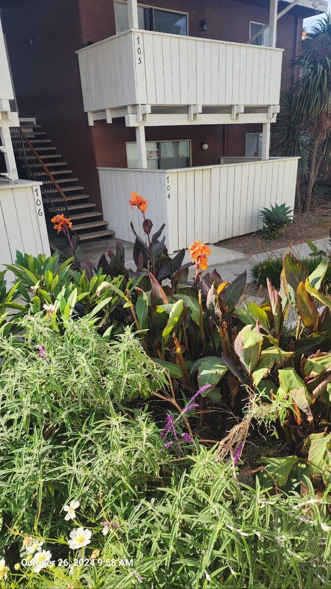 Unit #704 - 1300 Saratoga Ave Unidad 704