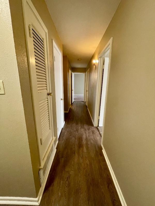 Photo - 5415 42nd St