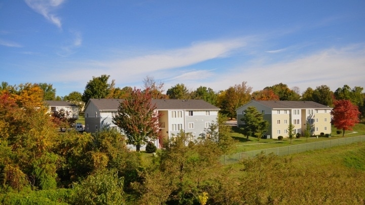 Linden Green - Linden Green Apartments