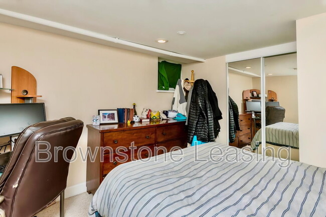 Photo - 869 Ogden St Unit #3