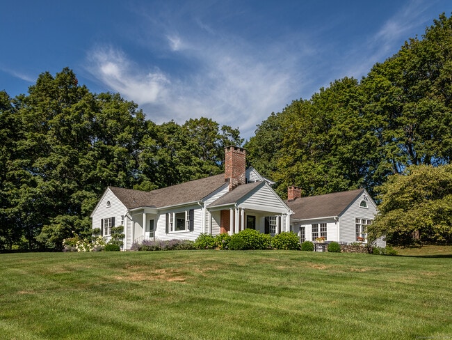 Photo - 108 East St