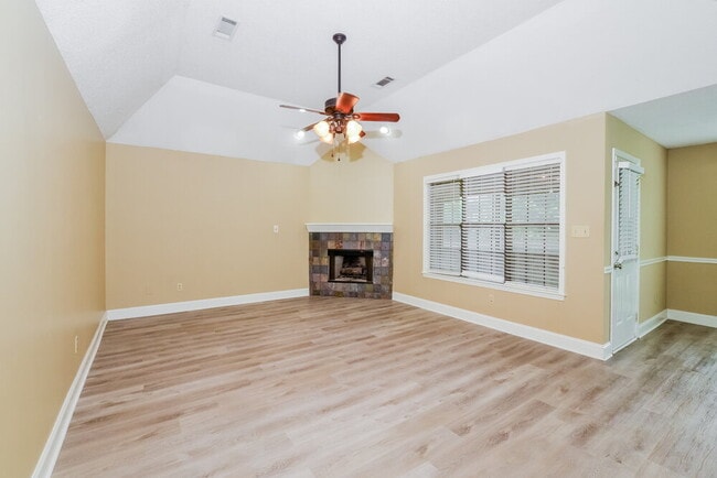 10264 Amanda Dr