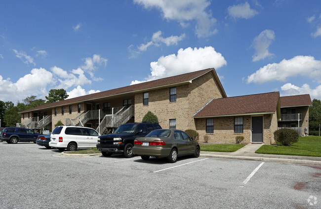 Building Photo - Rosemont Apartments