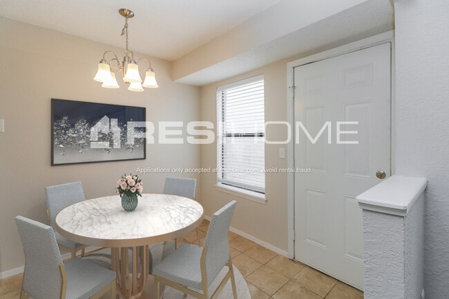 Photo - 1513 NE 6th St
