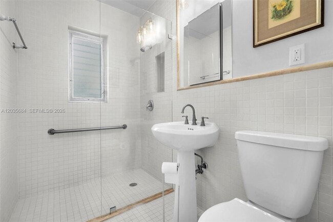 Photo - 2420 SW 21st Ave