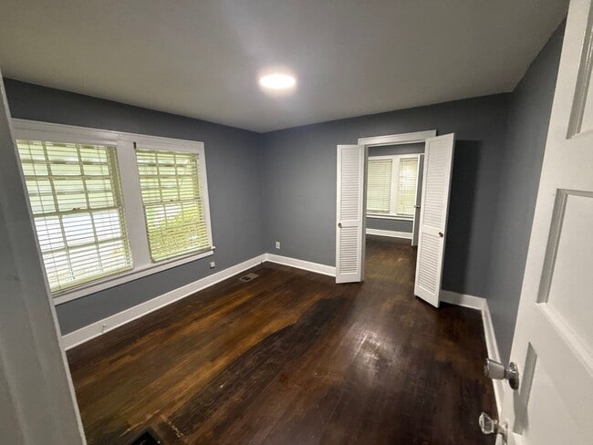 Photo - 4 Bed | 2 Bath | Detached Garage | Spacious Living