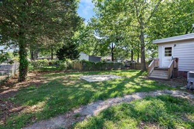 222 Belray Dr