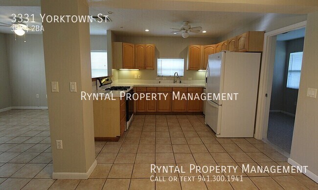 Photo - 3331 Yorktown St