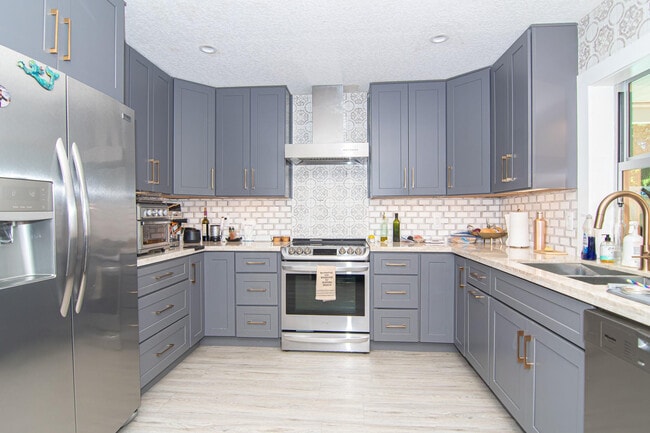 Photo - 3251 NW 65th St