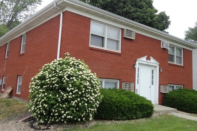 Photo - 204 E Mulberry St