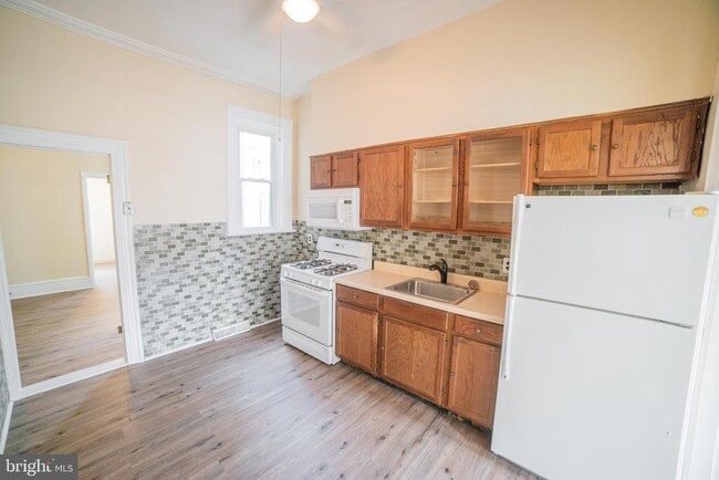 Photo - 2427 E Allegheny Ave Unit 1