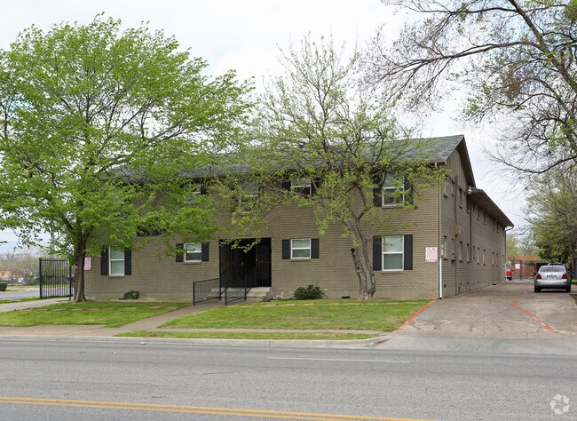 4509 Live Oak St - 4509 Live Oak St Apartments