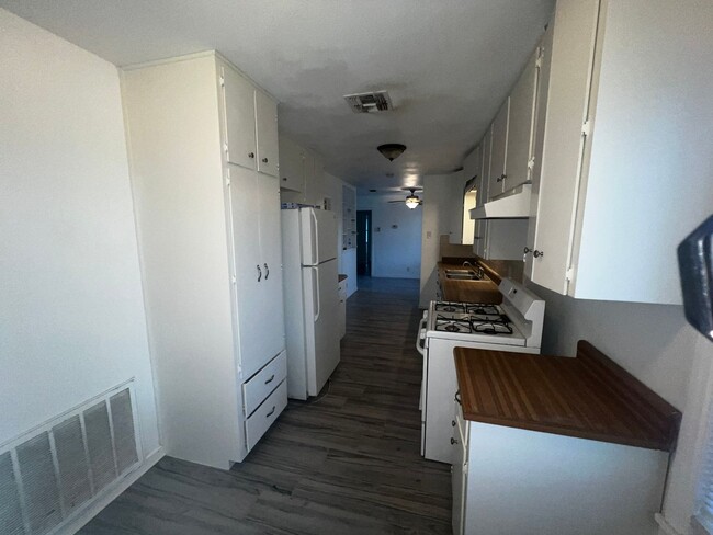 Photo - 3/2/2 home on a quiet street. Centrally lo...