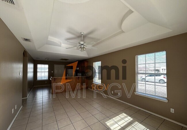 3101 Carson St Unidad UNITC