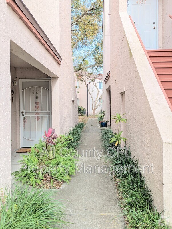 Building Photo - 4533 Lakeway Dr Rental