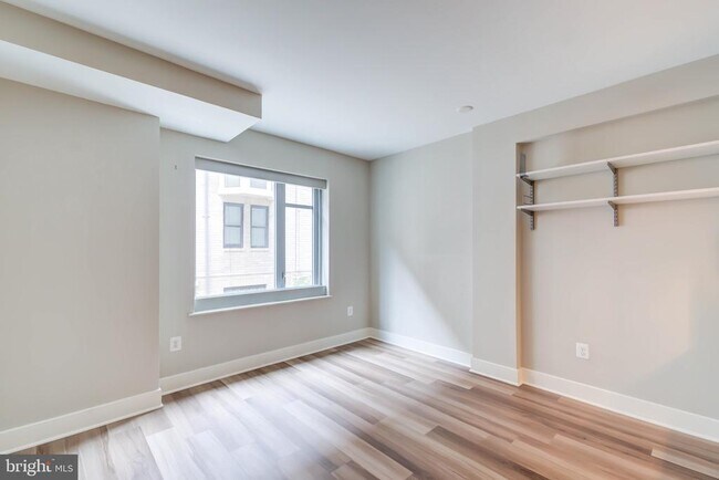 Photo - 1311 13th St NW Unit 103