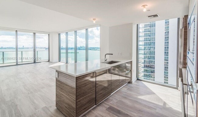 Photo - 460 NE 28th St Unit 2508