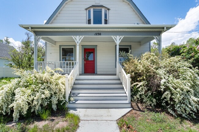 Photo - 1230 Glen Ave