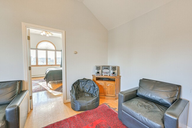 Photo - 35 Butternut Ln Unit ID1300605P