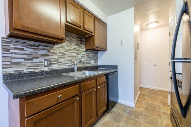 East Ridge Manor Apartment Homes
