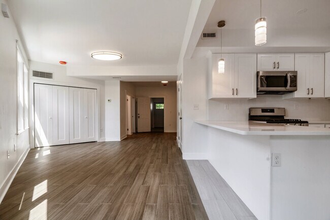 Photo - 82 Ballou Ave