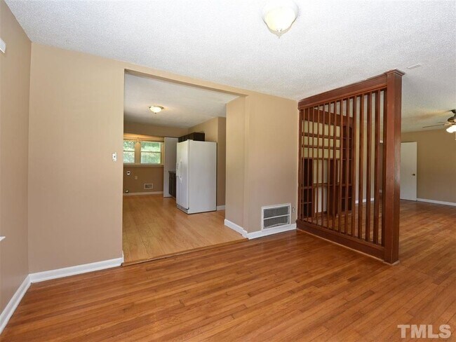 Photo - 5004 Louisburg Rd