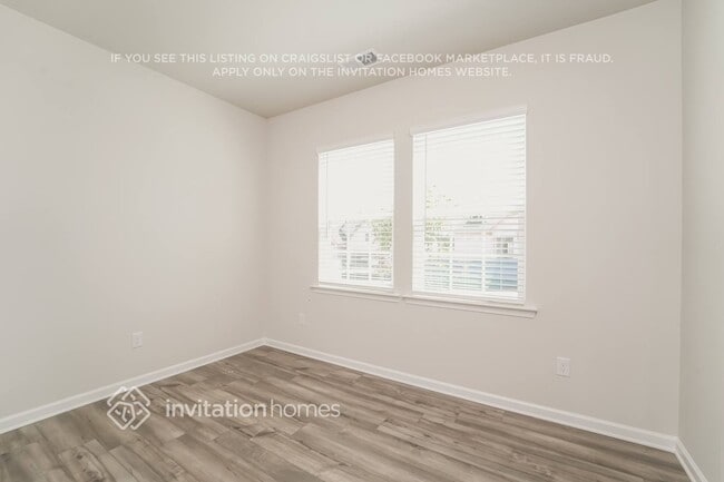 Photo - 6487 Fairfax Ct