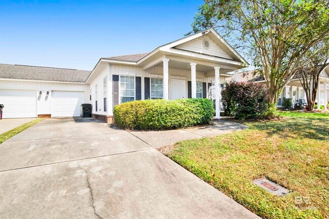 Photo - 33171 Stables Dr