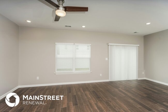 Photo - 2064 N Sarah Dr