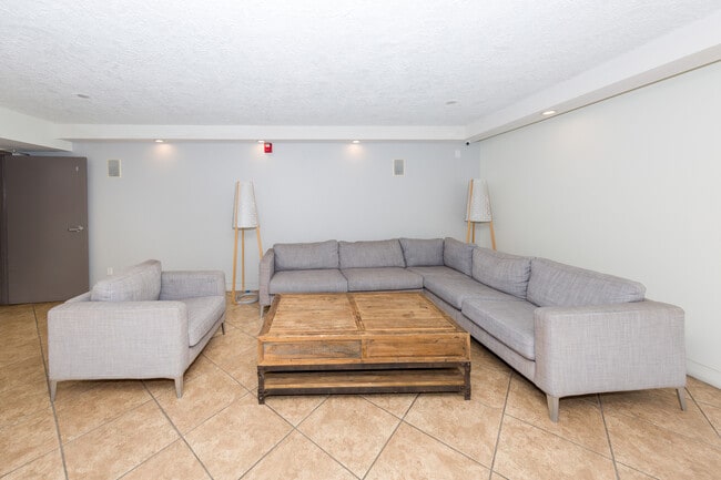 Photo - The Bellingham Apartments