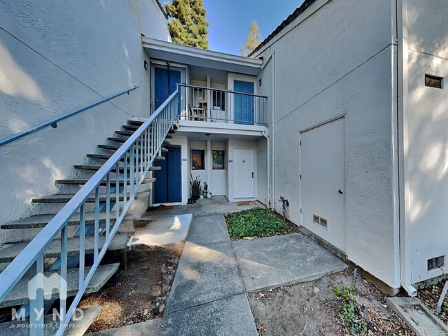 Building Photo - 1055 N Capitol Ave Rental